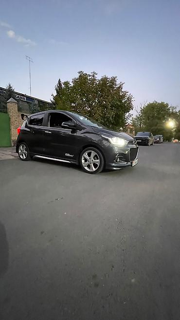 malibu 2 turbo: Chevrolet Spark: 2017 г., 1 л, Вариатор, Бензин, Хэтчбэк — 2