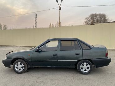Daewoo: Daewoo Nexia: 2002 г., 1.5 л, Механика, Бензин, Седан — 10
