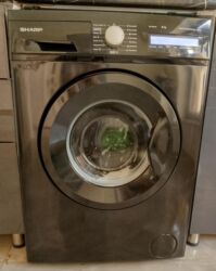 Paltaryuyan maşınlar: Paltaryuyan maşın Sharp, 6 kq, Avtomat, Qurutmasız