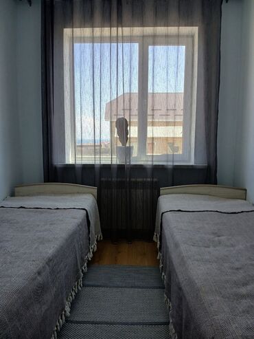 продаю дом с раздольное: Коттедж, Чолпон-Ата