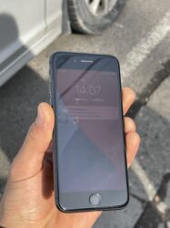 Apple iPhone: IPhone 7, Б/у, 128 ГБ, Черный, 78 %