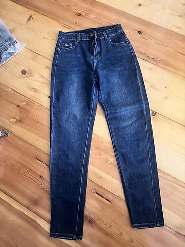buraxılış paltarları b: 3 cüt şalvar dəsti 1) Açıq mavi mom-jeans - Yüksək belli - Konik — 2
