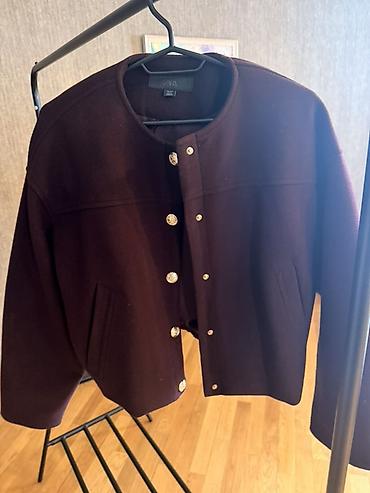 deri kurtka: Qadın üst geyimləri paketi 1) Zara qısa jaket – açıq bej rəng — 2