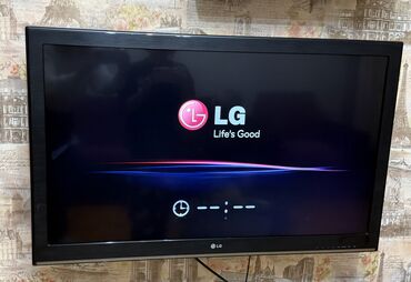 Телевизоры: Продаю телевизор LG! 45 диагональ. В отличном состоянии. Корейская