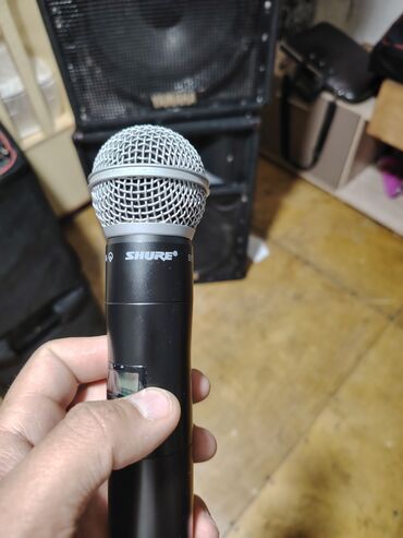 Səsgücləndiricilər, qulaqlıqlar və mikrofonlar: Shure QLXD4 simsiz mikrofon qəbuledicisi - Model: QLXD4 (Q51 — 12