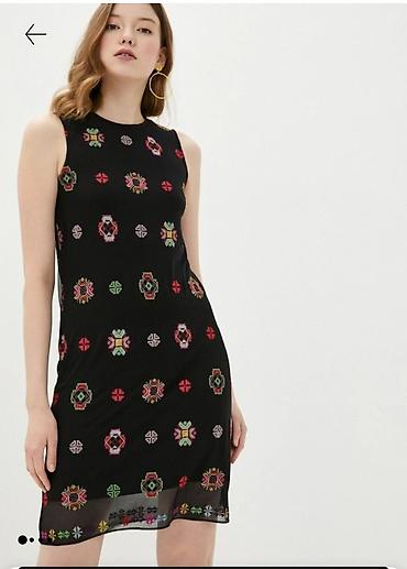 paket haljina: Desigual- razno. Set haljina – raznovrsni printovi 1) Crna mini — 1