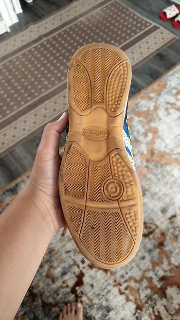 футболные кеды: Футзальная обувь adidas Predator (индор/зал) кроссовки одевали только — 2