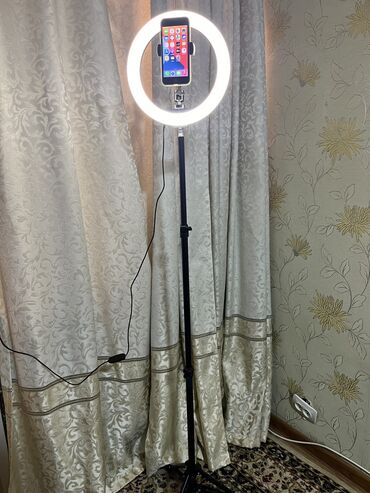 zarjadku dlja iphone 4: Продается новая кольцевая лампа для съемки!! В комплекте имеется пульт