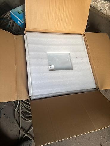 солнечный прожектор 200w: Потолочный светодиодный светильник PHOTON-L PH-MRA6060 - Тип — 8