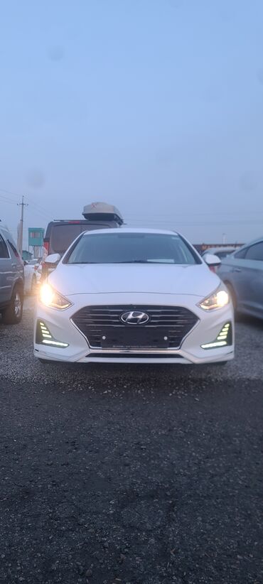 Hyundai: Hyundai Sonata: 2 л, Автомат, Бензин, Седан