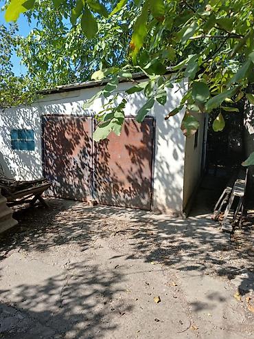 Продажа коттеджей и домов: 3 комнаты, 77 м², 8 соток, Кара-Балта, Собственник — 3