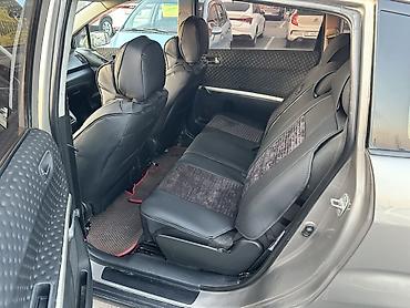 Toyota: Toyota Corolla Verso: 2005 г., 1.6 л, Механика, Бензин, Минивэн — 11