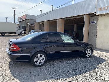меерс 124: Mercedes-Benz E-Class: 2004 г., 2.6 л, Типтроник, Бензин, Седан — 2