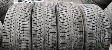 Шины: Шины 215 / 60 / R 17, Зима, Б/у, Пара, Легковые, Michelin