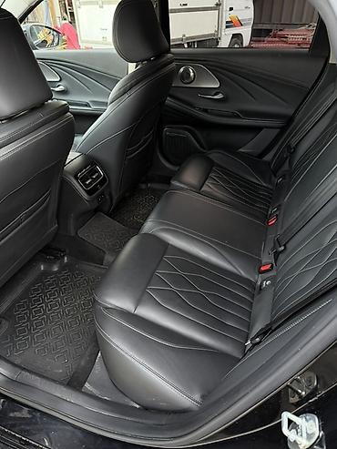 Chery: Chery : 2023 г., 1.6 л, Робот, Бензин, Седан — 7