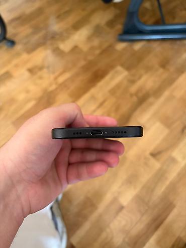 IPhone 15, 128 ГБ, Черный, Face ID — 3