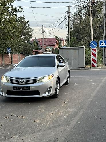 50: Toyota Camry: 2013 г., 2.5 л, Вариатор, Гибрид, Седан — 3