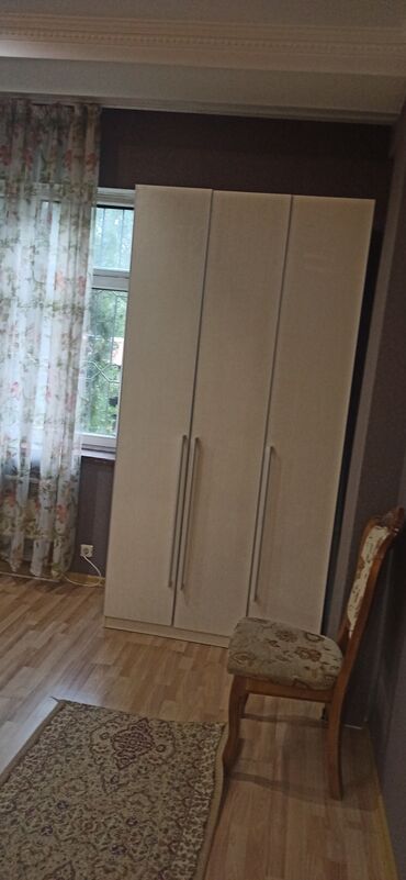куханная мебель бу: Ашкана гарнитуру, Колдонулган, түсү - Саргыч боз, Өзү алып кетүү