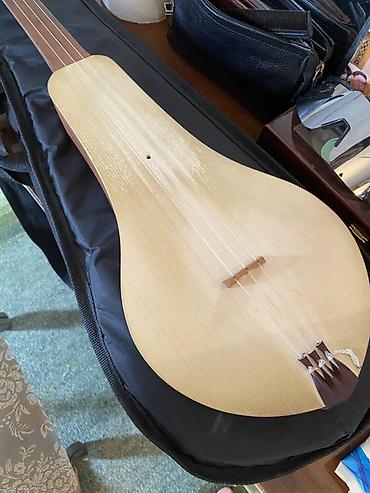 instrument: Струнный народный инструмент (гудок/гудок-лира, 3-струнный) с мягким — 5