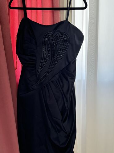 hicab donları: Вечернее платье, Миди