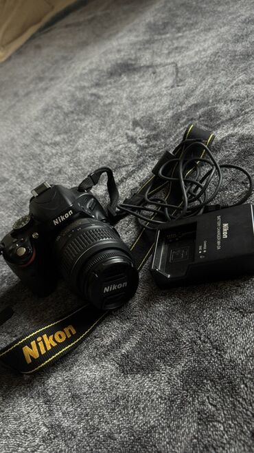 apple watch последняя модель цена бишкек: Зеркальный фотоаппарат Nikon D5100 черного цвета. В комплекте