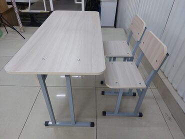 Парты: Школьная парта с двумя стульями. Размеры Д*Г*В 110см*50см*60см — 2
