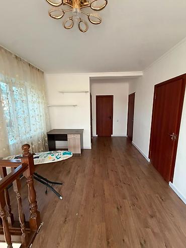 ахунбаева матросова: 128 м², 4 комнаты, ул. Матросова, Без подселения — 7