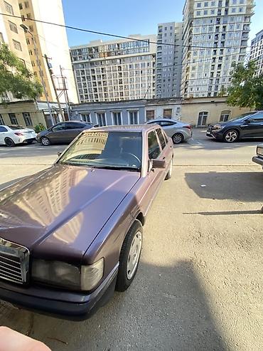 mersedes most: Mercedes-Benz 190 (W201): 2 l | 1991 il Sedan — 2