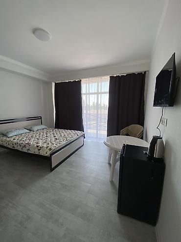 Посуточная аренда комнат: Сдаются комнаты в гостевом размещении. Описание: - Просторные светлые — 9