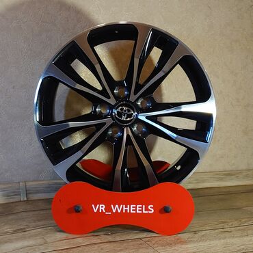 Диски: Диски R 17 Toyota, Комплект, отверстий - 5, Новый — 3