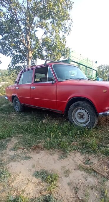 VAZ (LADA): VAZ (LADA) 2101: 1.2 l | 1984 il Sedan — 4