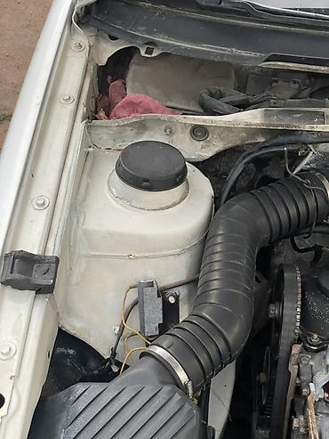 ключи б у: Volkswagen Passat: 1988 г., 1.8 л, Механика, Бензин, Универсал — 7