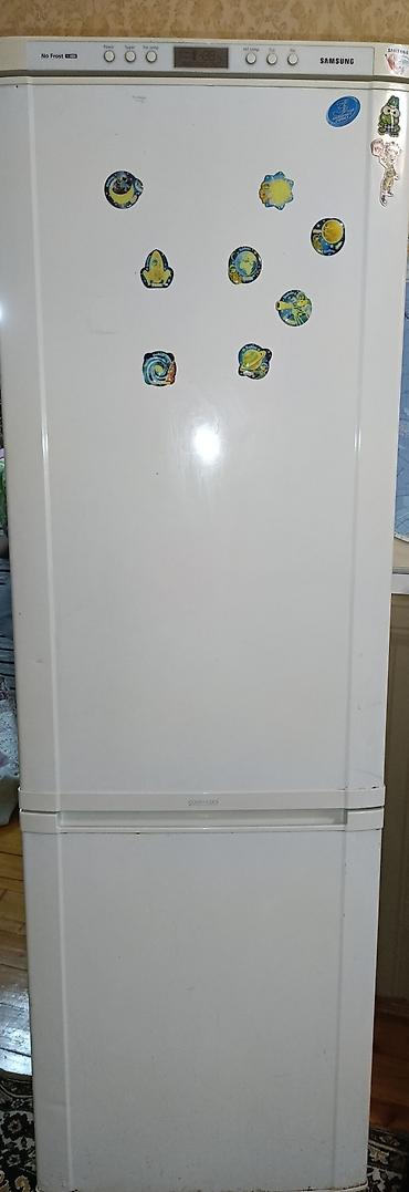 Soyuducular: İslemir.Samsung soyuducu - Model xətti: Samsung (üst paneldə — 1