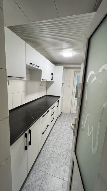 квартиры снят: 1 комната, 30 м², Хрущевка, 1 этаж, Дизайнерский ремонт