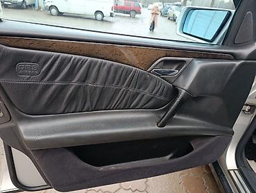 Mercedes-Benz: Mercedes-Benz E-Class: 1995 г., Седан — 9