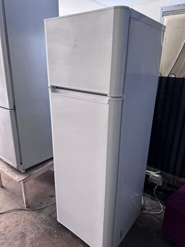 i̇şlənmiş soyuducu satilir: 2 qapılı Indesit Soyuducu Satılır