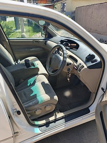 eado ev: Toyota Vista: 1999 г., 2 л, Автомат, Бензин, Универсал — 6