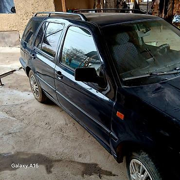 Транспорт: Volkswagen Golf: 1994 г., Универсал — 2