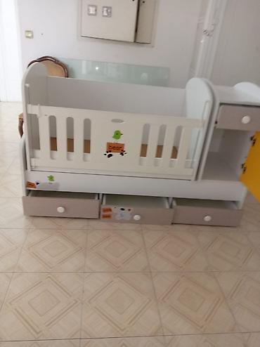 Beşiklər: Oğlan üçün, İşlənmiş, Dördbucaq, Beşik, Dəst ilə, Matras ilə — 5