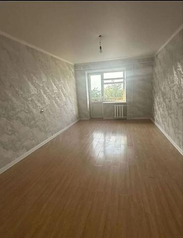Продажа квартир: 3 комнаты, 60 м², Таатан ТЦ Индивидуалка, 4 этаж — 4