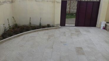 Həyət evləri və villaların satışı: Binəqədi qəs. 3 otaqlı, 93 kv. m, Kredit yoxdur, Yeni təmirli