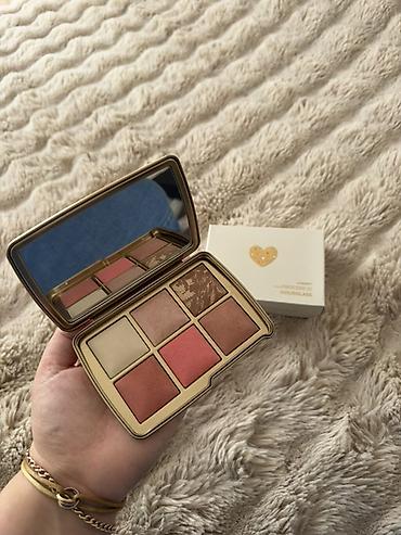 Hourglass Ambient Lighting Edit – Holiday Palette (лимитированная