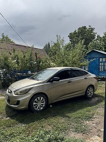 атбашы авто: Hyundai Accent: 2014 г., 1.6 л, Кол менен иштөөчү, Бензин, Седан — 7