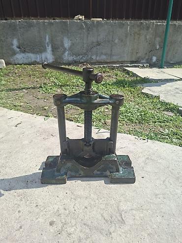 Другие инструменты: Продаю инструменты СССР. 1) Сверлильный станок 30 тыс. 2) Наковальня at lalafo.kg — 4 Другие инструменты: Продаю инструменты СССР. 1) Сверлильный станок 30 тыс. 2) Наковальня — 4