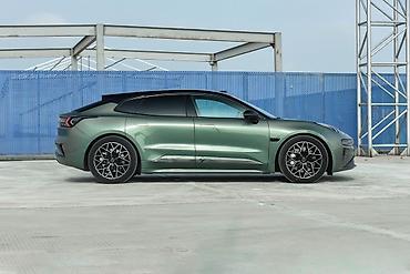 Zeekr: Zeekr 001: | 2022 г — 7