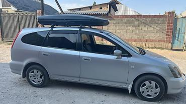 ред: Honda Stream: 2003 г., 1.7 л, Автомат, Бензин, Универсал — 8