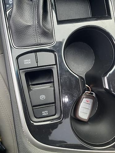 Hyundai: Hyundai Sonata: 2019 г., 2.4 л, Типтроник, Бензин, Седан — 16