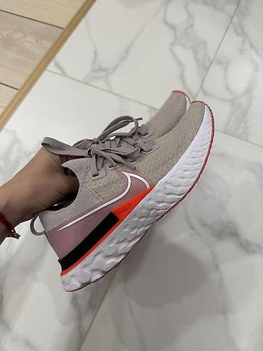 nike react hyperset: Кроссовки, 37, Nike, Б/у, цвет - Бежевый — 2