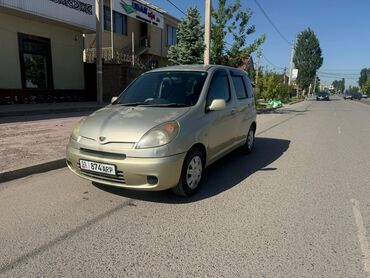 Toyota: Toyota Funcargo: 2002 г., 1.3 л, Автомат, Бензин, Минивэн