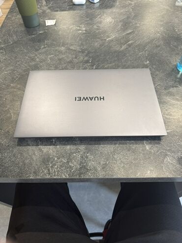 офисные ноутбуки: Ноутбук, Huawei, 16 ГБ ОЭТ, AMD Ryzen 5, 16 ", Татаал эмес тапшырмалар үчүн, эс тутум NVMe SSD